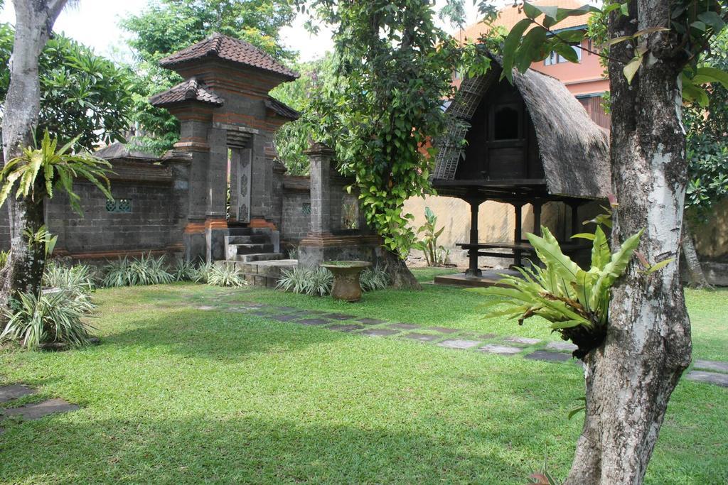 Hotel Puri Kutat Lestari Sanur Exterior foto